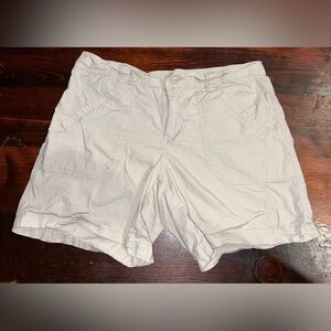 Columbia Khaki Shorts